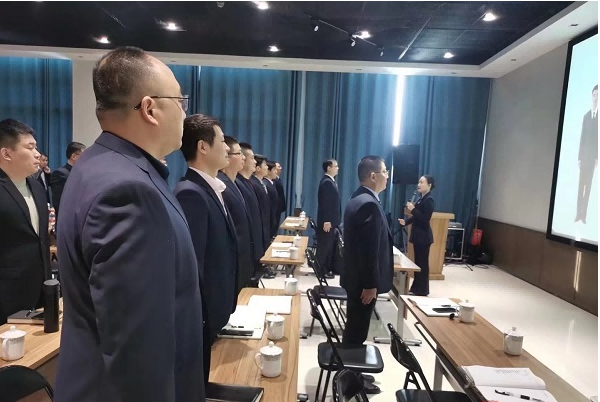 谢瑾:女性成长和事业家庭平衡