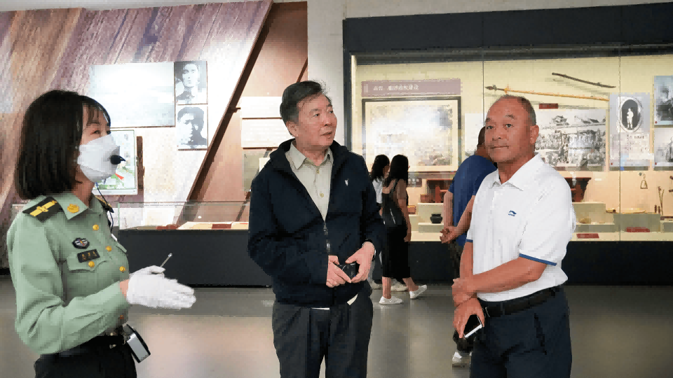国防大学教授徐焰一行到高台县考察调研